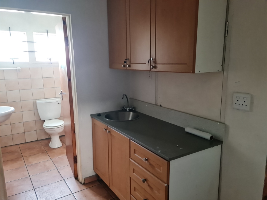 Commercial Property for Sale in Blackheath Industrial Western Cape